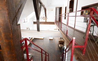 Un loc cu suflet, o poveste de continuat – Casa de vânzare în Centru - Poză 7