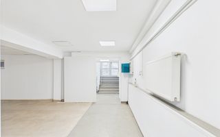 Clădire de 560 mp utili ~20 încăperi | Configurație medicală - Poză 9