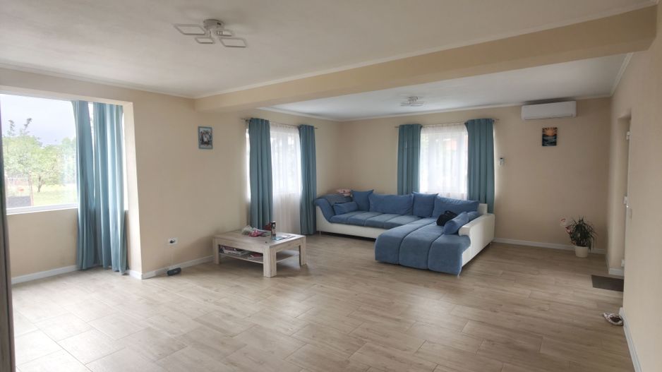 Individuala Parter Becicherecu Mic,4 Camere,2Bai,Panouri Fotovoltaice - Poză 5