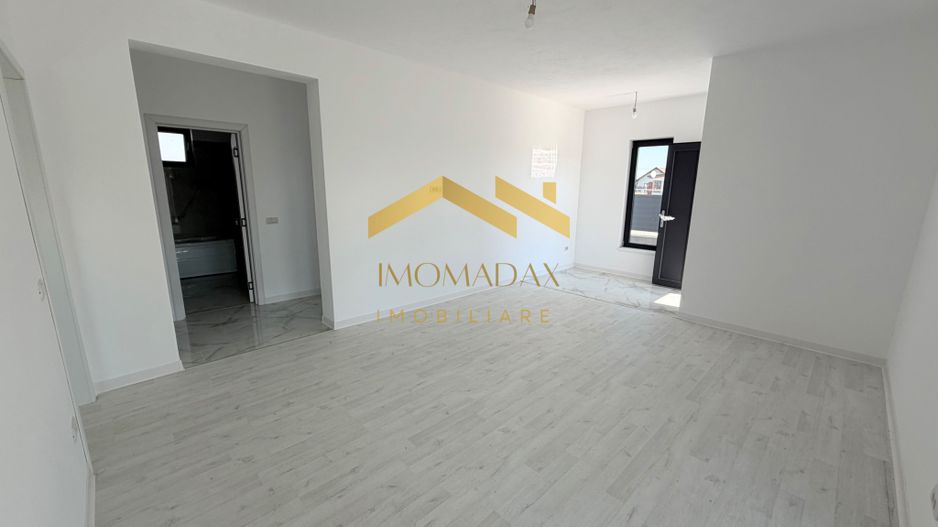 -Casa Individuala - Parter - 4 camere - - Poză 8