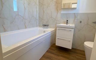 Triplex cu 3 camere 3 bai | Giroc - Poză 8