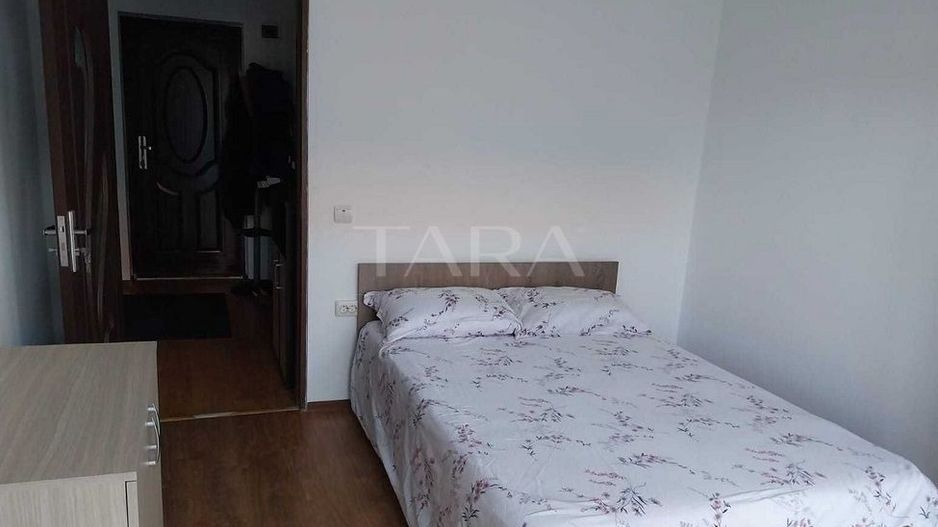 Apartament decomandat – etaj 2, compartimentare practică. - Poză 3