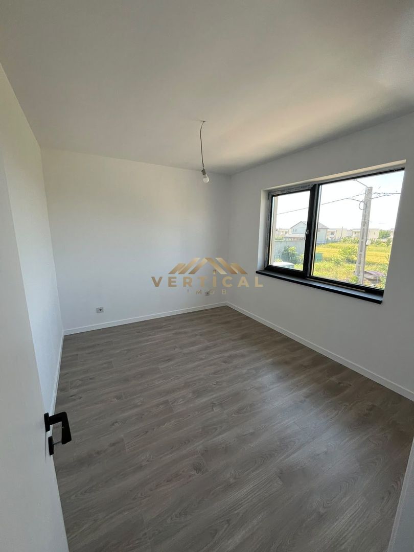 Casă Individuală  P+1 cu 4 Camere și Curte Generoasă Berceni/Ilfov - Poză 10