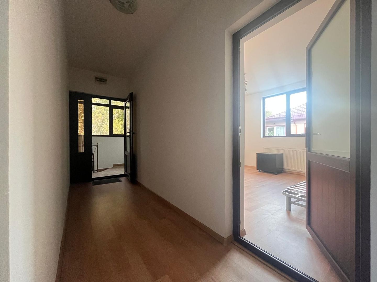 Inchiriere casa 4 camere office sau spatiu locativ Baneasa - Poză 11