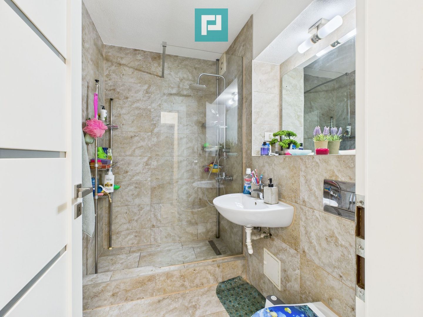 Apartament plus garaj podgoria - Poză 9