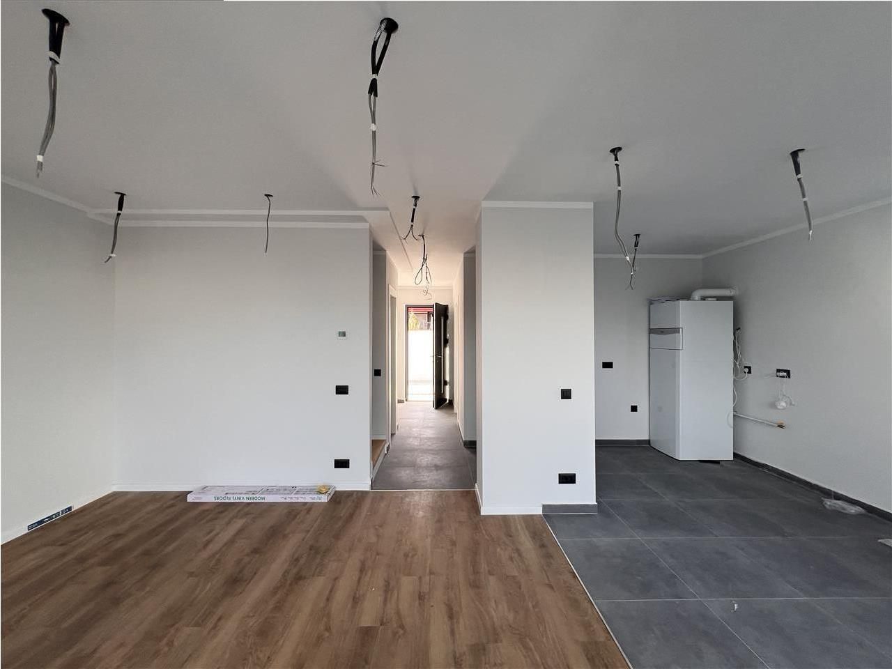 Vila 5 camere | Otopeni | 23 August - Poză 5