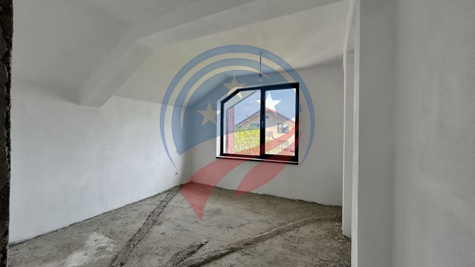 Casă de vânzare – Zona Selgros, acces din două străzi - Poză 2