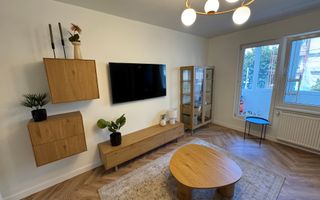 Apartament cu 2 camere, 55 mp, decomandat, Zona UMFST - Poză 2