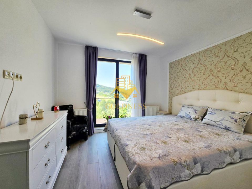 Casă modernă de vânzare, curte, 6 camere, parcare, Zona Vivo, Florești - Poză 9
