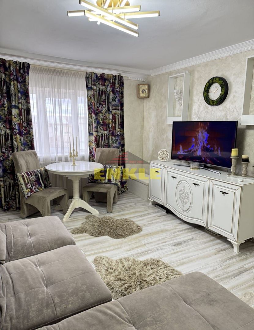 De vânzare apartament 2 camere decomandat, complet mobilat și utilat - Poză 1