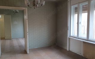 Casa zona centrala aproape de Universitate - Poză 3