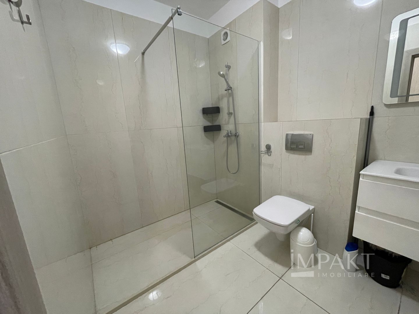 Apartament modern cu 2 camere de vanzare , cartier Intre Lacuri - Poză 12