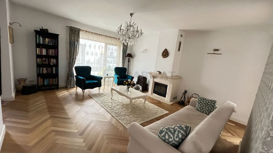 Vilă Individuală de Lux - Poză 1