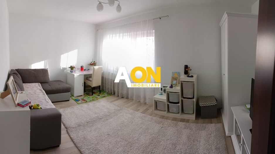 De inchiriat apartament 2 camere, etaj intermediar, Cetate - Poză 1