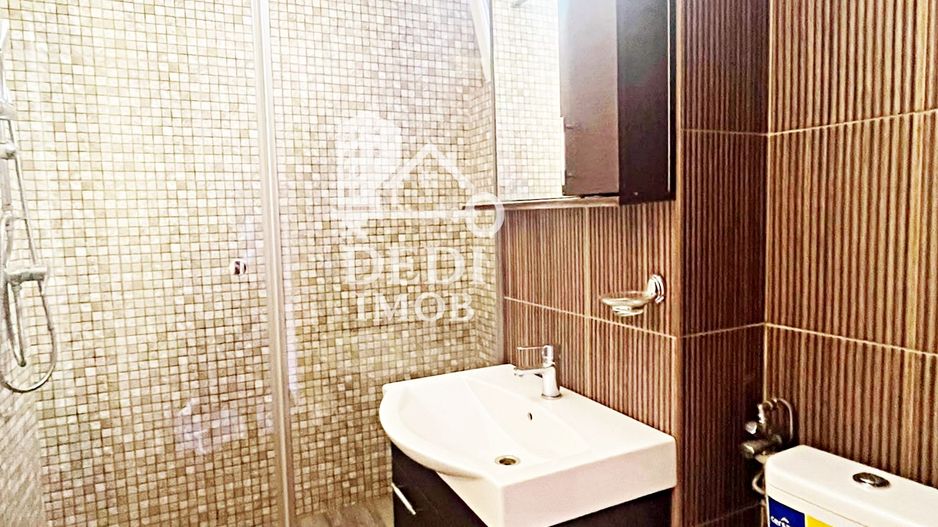 Apartament 3 camere de inchiriat in zona Centrala, Oradea - Poză 11