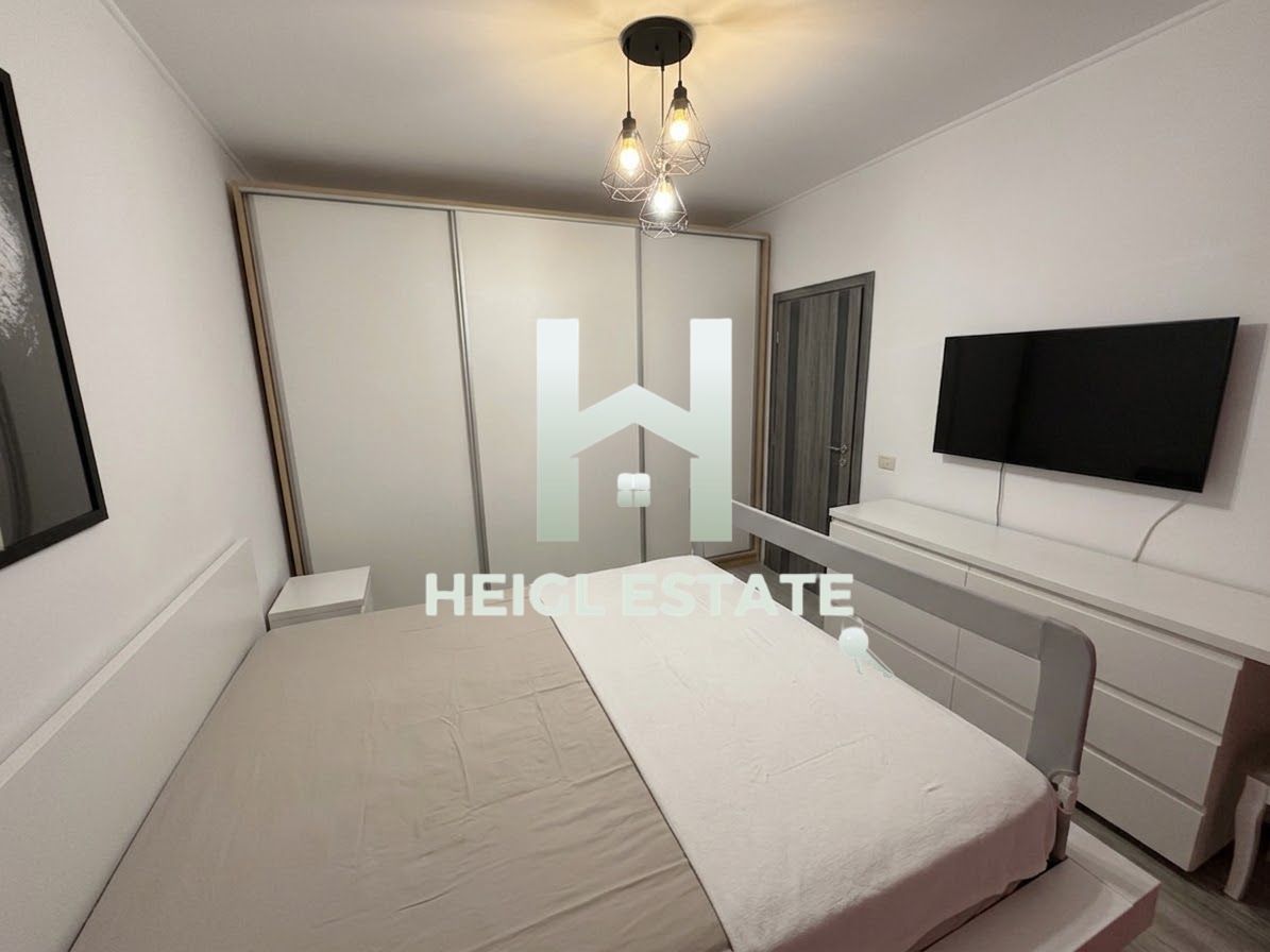 Apartament cu 2 camere decomandat situat la etajul 1 in Giroc - Poză 5
