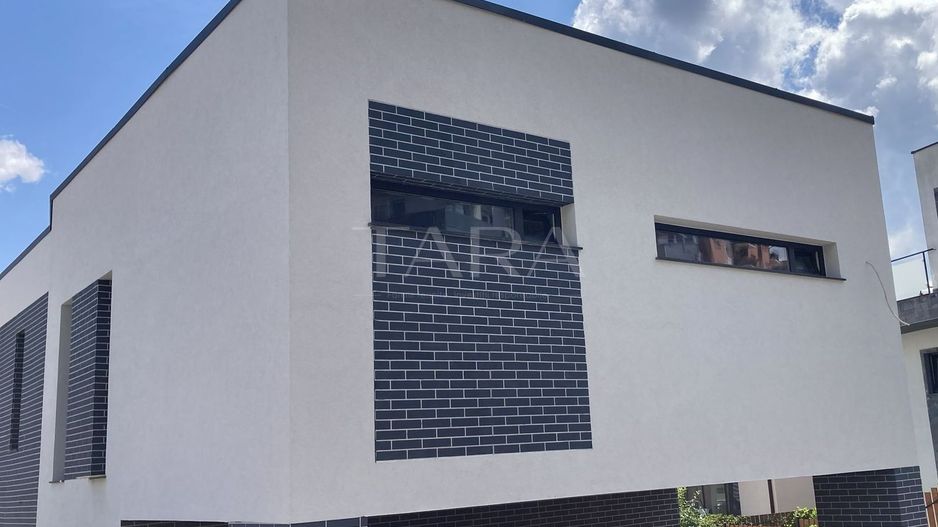 Arhitectura contemporana. Parte de duplex. Cartierul nou Câmpului. - Poză 4