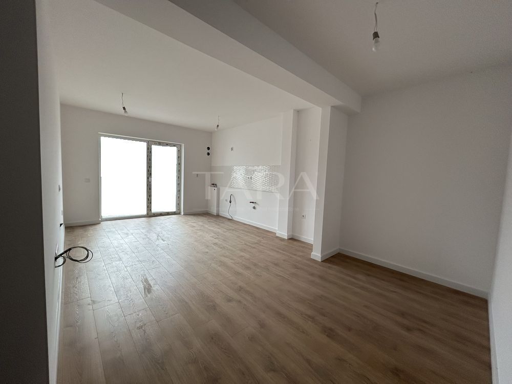 Apartament 3 camere, Florești, 67m p utili, balcon 14 mp, parcare exterioară. - Poză 1