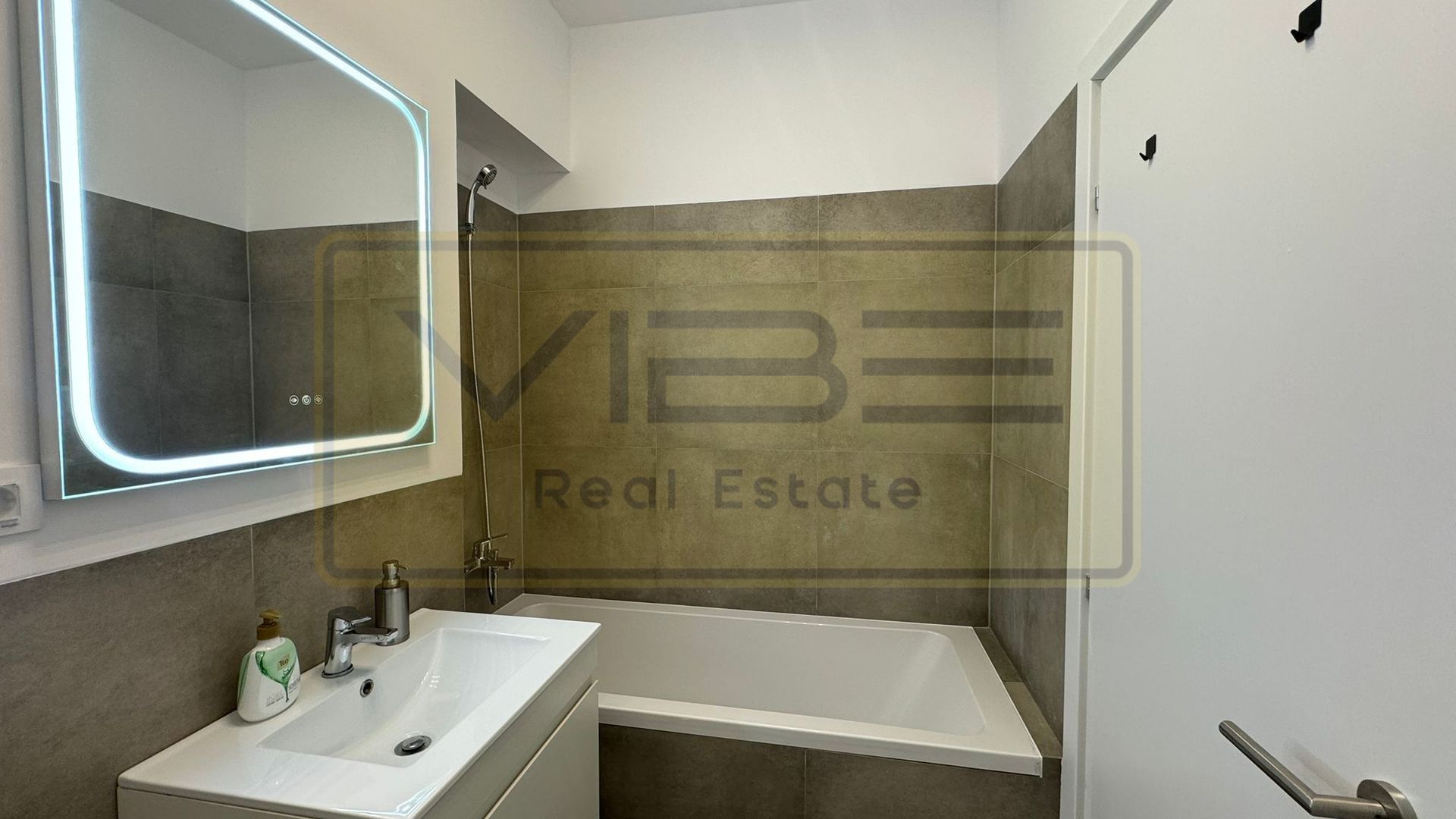 Apartament 2 camere STUDIO + parcare Silk District - Poză 13
