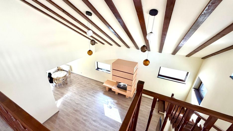 1100 e/ mp - Casa individuala  - 700 mp teren - la asfalt - Sacalaz - Poză 11