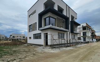 Casa Sibiu Selimbar, 3 dormitoare, 3 bai, terasa - Poză 2