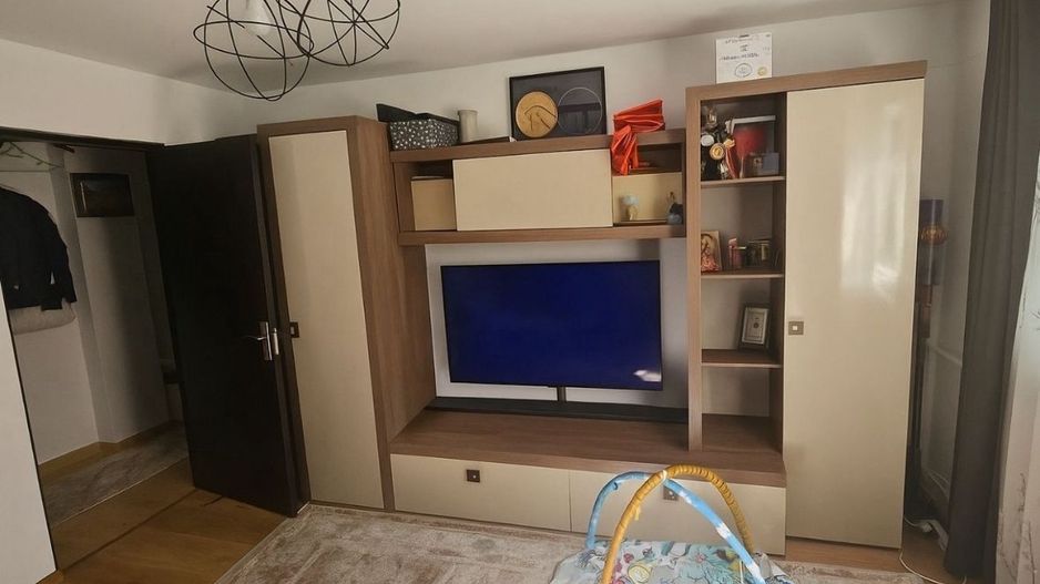 AP. 3 CAMERE CHIBRIT, MOBILAT, CENTRALA, METROU 5 MIN, COMISION 0% - Poză 3