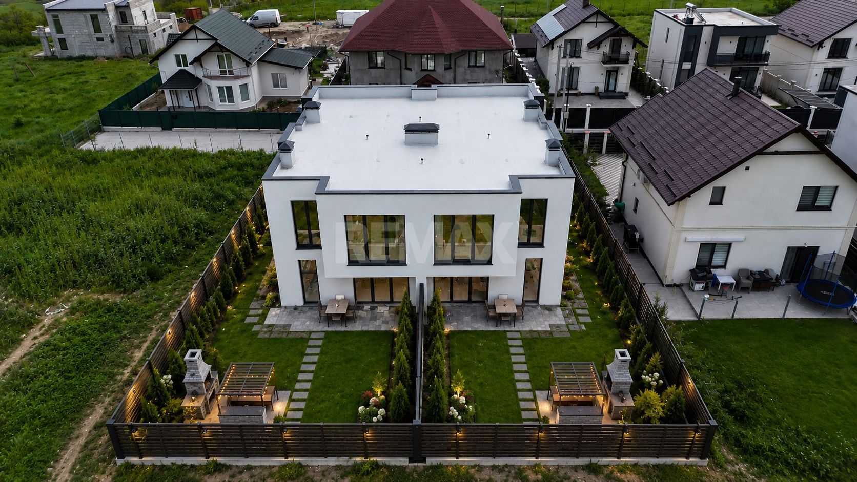 Duplex Ialoveni  140 mp, 3 ari teren - Poză 5