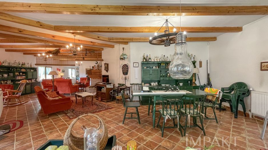 Vila superba 300mp + teren 1400mp & front la rau in Somesul Rece. - Poză 20