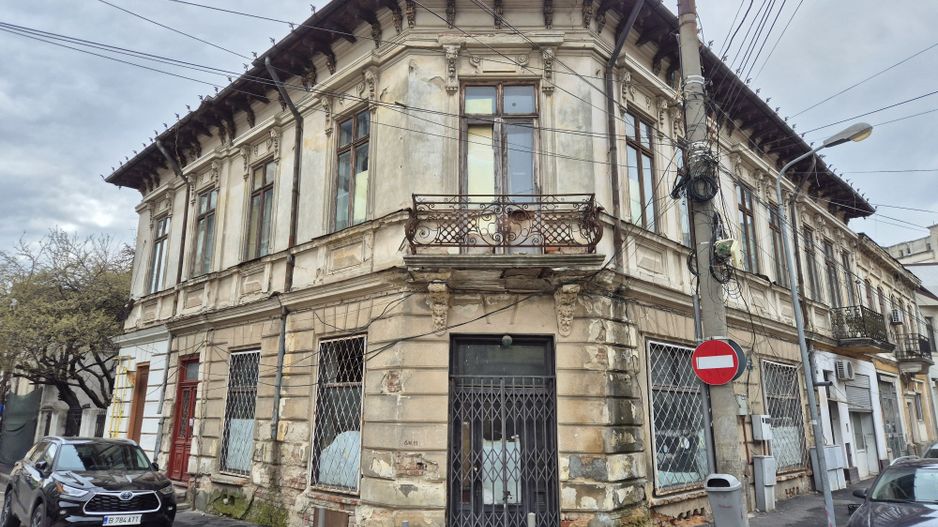 Spatiu comercial P+S - 206,28 mp - Unirii - Poză 3