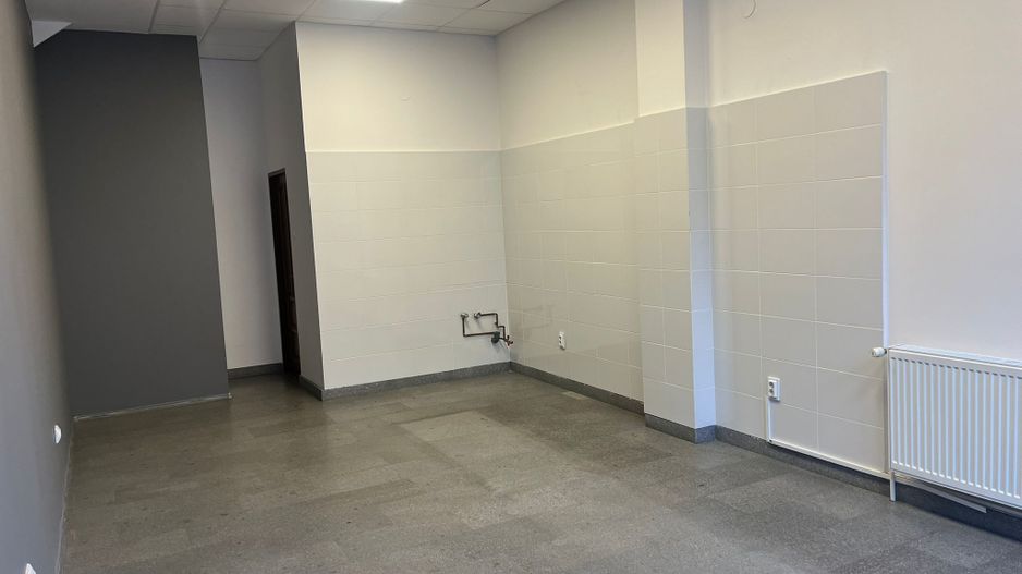 Spațiu comercial, 30 mp, COVASNA - Poză 3