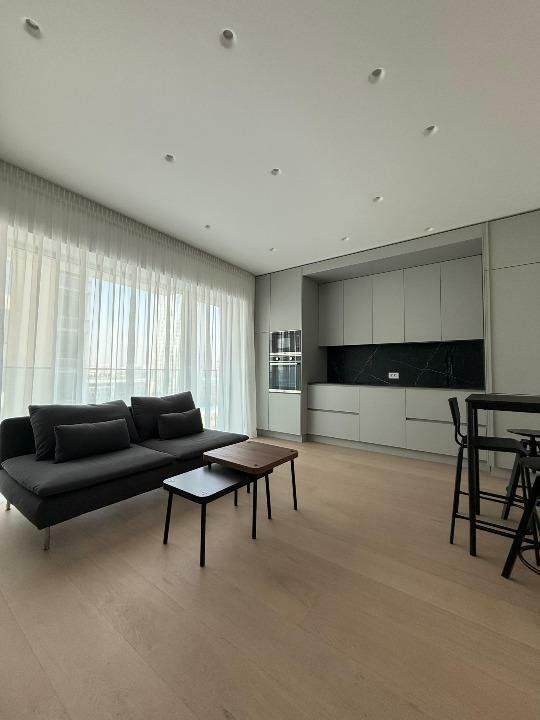 Închiriere apartament 2 camere cu vedere spectaculoasă la Sky Tower şi Promenada - Poză 3