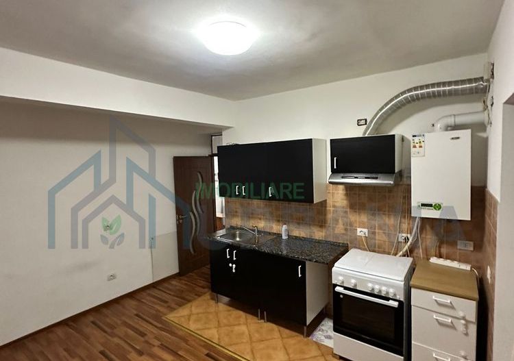 Inchiriez apartament cu 2 camere decomandat!! # - Poză 6