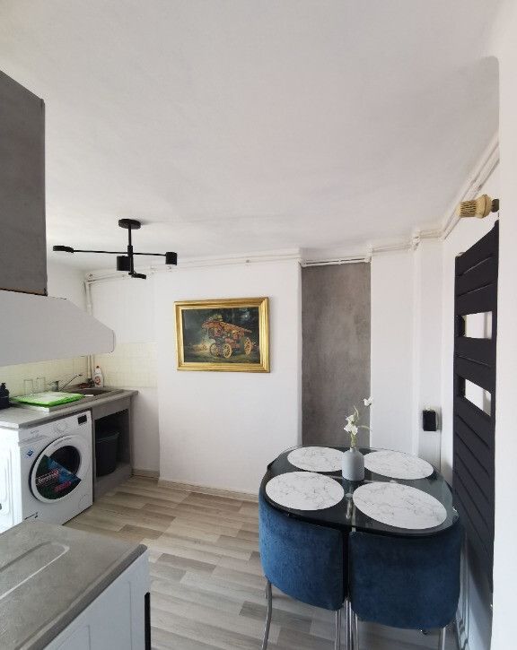 Apartament 2 camere decomandat, Centrală Proprie, Piata Unirii - Poză 5