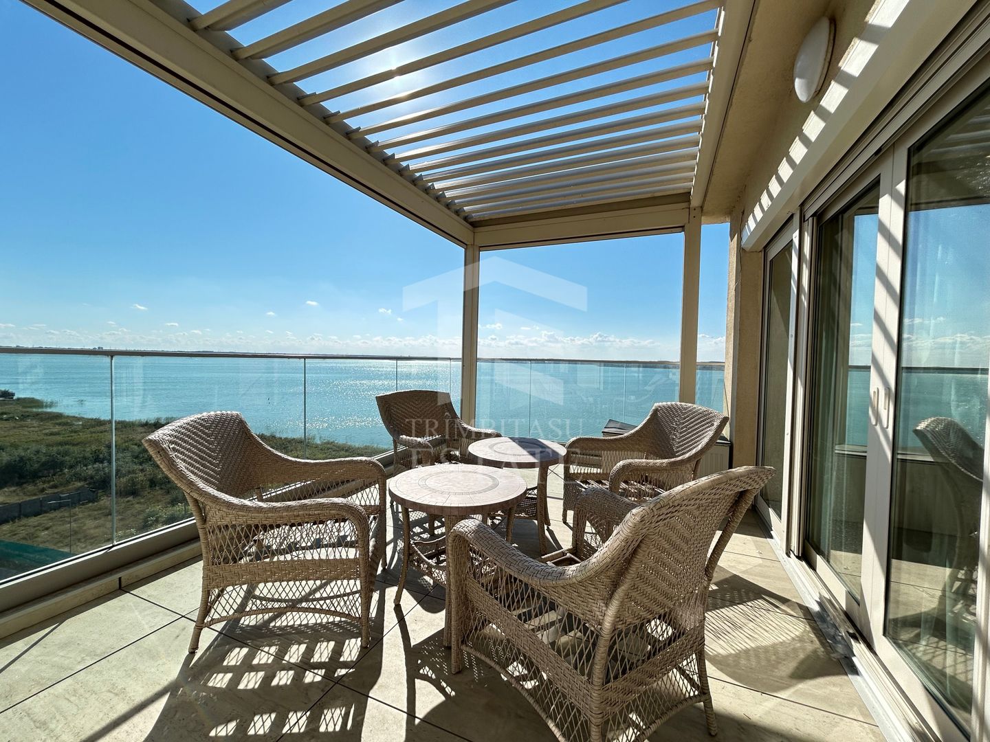 Penthouse 3 Camere Summerland | Vedere Mare și Lac | Dotări Premium - Poză 21