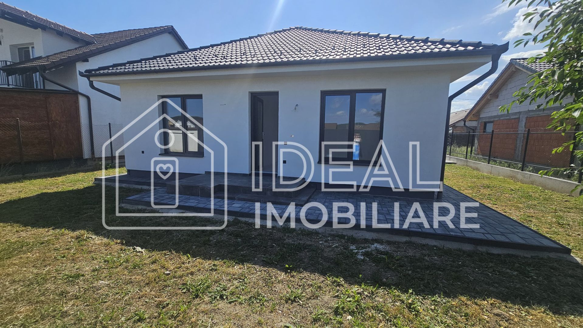 Casa individuala pe un singur nivel cu 445 mp teren, în Cristian - Poză 3