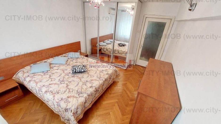 Inchiriere Apatament 3 camere Victoriei - Poză 13
