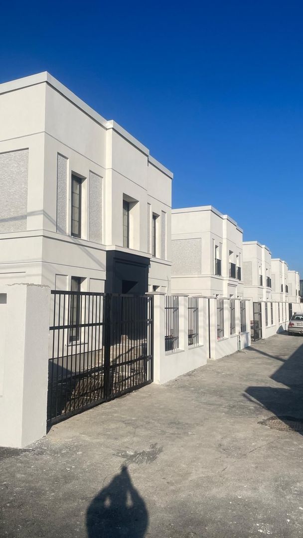 Casa moderna comuna Harman,zonă centrală! - Poză 1