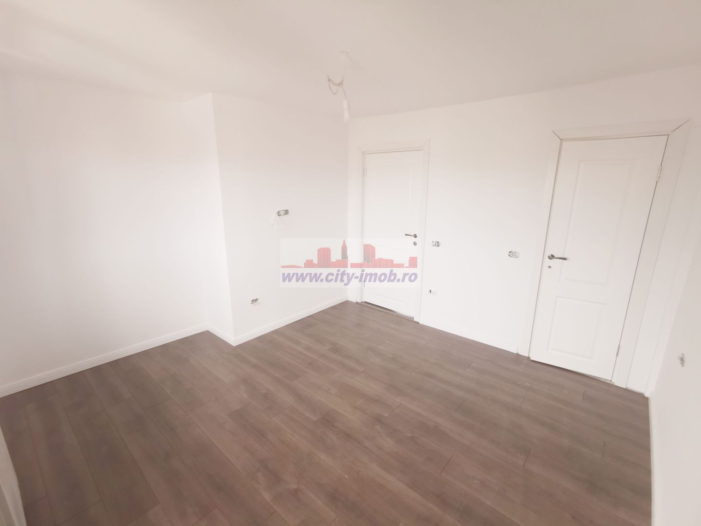 Vanzare Casa Otopeni   D + P + M - Poză 27