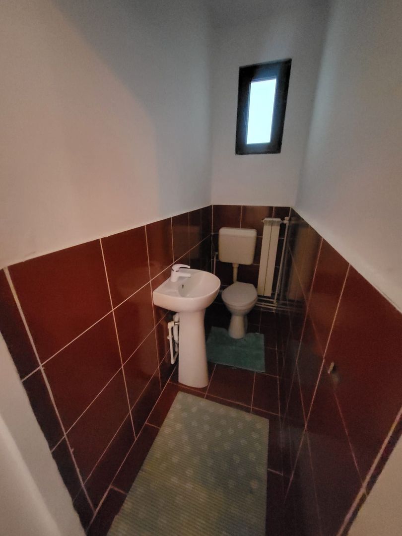 Casa mica, tip studio, centrala si curte proprie, 700 m distanta metrou Iancului - Poză 7