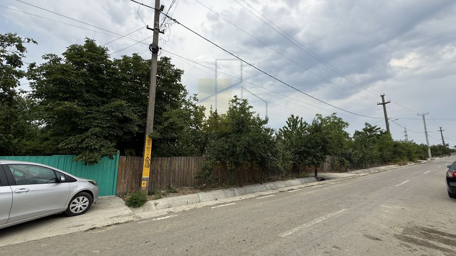 Casa batraneasca, 22 km de Iasi, 5546 mp teren, Osoi - Comarna - Poză 3