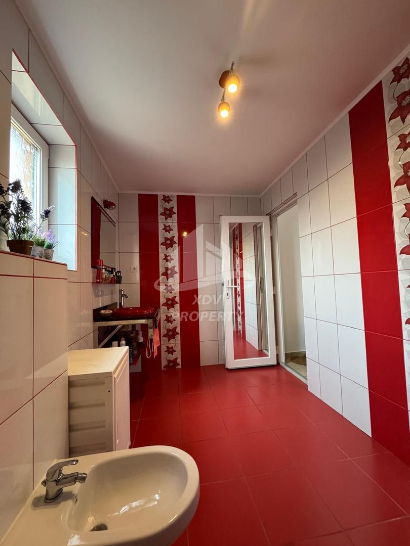 Casa moderna, mobilata complet  Sibiu - Poză 34