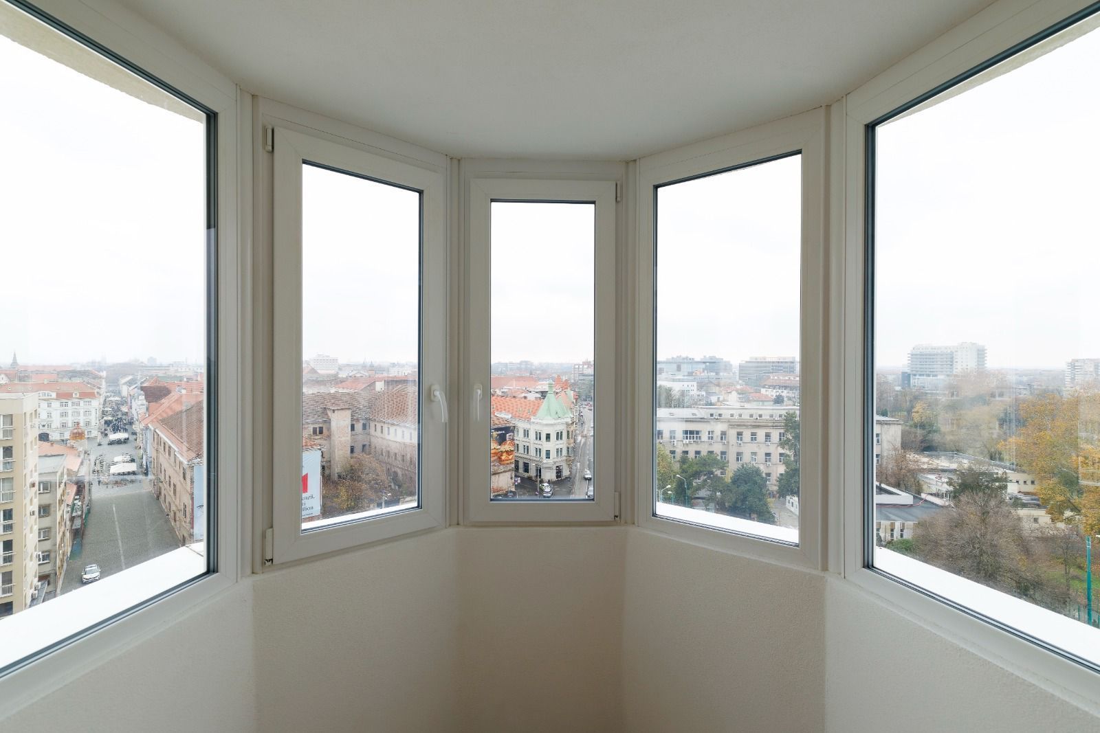 Apartament 2 Camere, Zona Cetatii, Ultra- Central cu avize pentru Booking/Airbnb - Poză 8