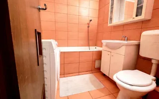 3 camere Dezrobirii - Metrou Gorjului - 66 mp - Poză 14