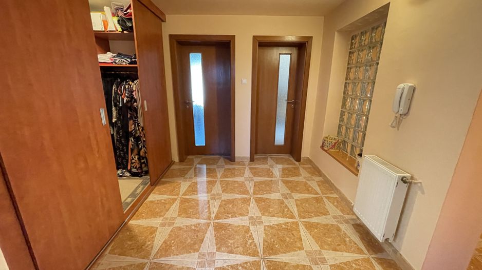 CASA  INDIVIDUALA DE VANZARE IN MEHALA - Poză 13