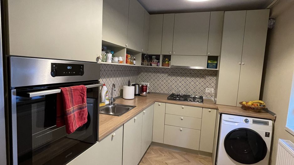 Piața Sf. Gheorghe | Decomandat | Renovat | Centrală proprie | Boxă 16 mp - Poză 13