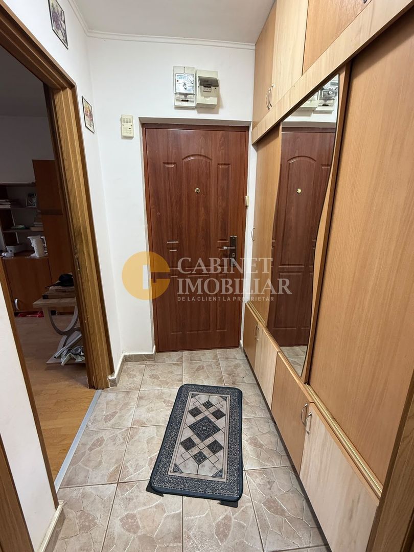 Emil Racovita - 3 Camere - Etaj Intermediar - Zona Rond Podu Ros - Poză 9