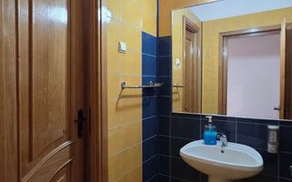 DE INCHIRIAT - SALĂ de CONFERINȚE și BIROURI, 120 mp, VASLUI - zona CENTRALA; - Poză 8