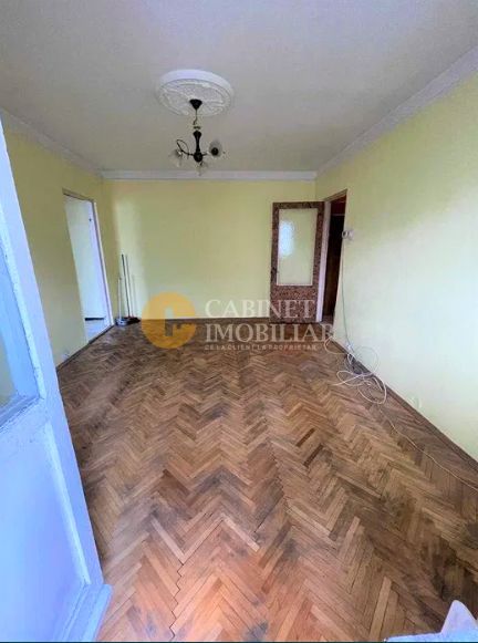 Etaj 3, apartament cu  2 camere zona Alexandru-Zimbru - Poză 6