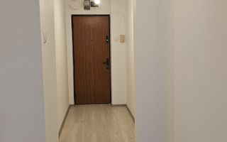 Apartament 2 camere, renovat , decomandat , metrou - Poză 3