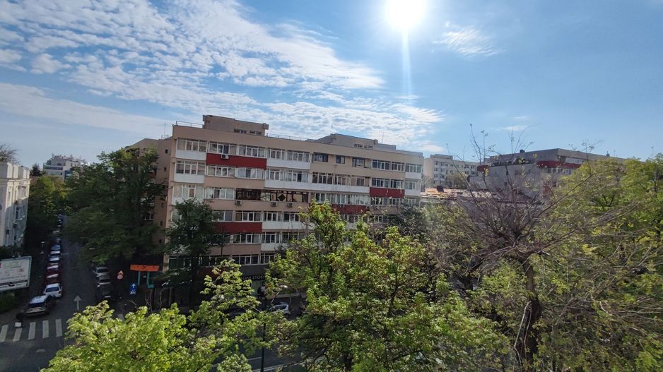 Apartament de vânzare în Bucuresti - Poză 1